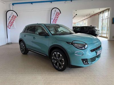 Usata Fiat 600 La Prima 110 CV (80 kW) 2025 Azzurro acqua metalizzato SUV