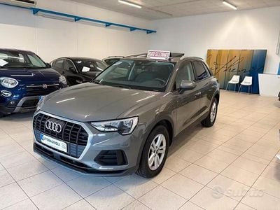 Usata Audi Q3 150 CV (110 kW) 2022 Grigio SUV