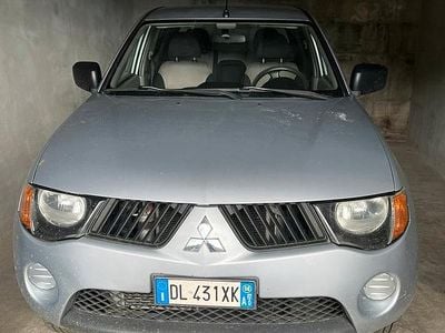 Usata 2008 Mitsubishi L200 Pick-up | 15.000 € (Molto cara)