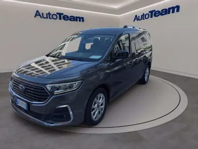 Usata Ford Tourneo Connect Titanium 122 CV (89 kW) 2022 Magnetic gey Monovolume