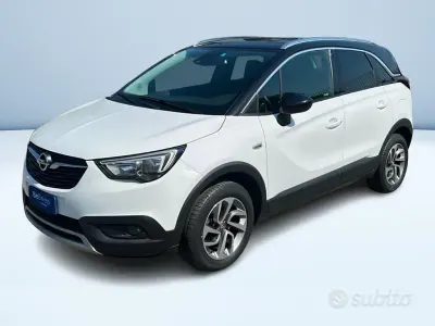 Usata Opel Crossland X Innovation 110 CV (80 kW) 2017 Bianco pastello SUV