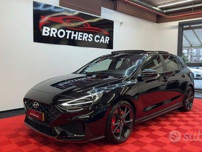 Usata Hyundai i30 280 CV (205 kW) 2023 Nero Berlina