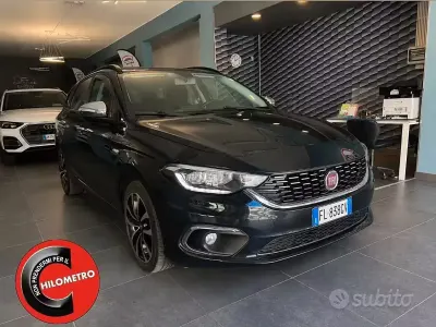 Usata Fiat Tipo Lounge 95 CV (69 kW) 2017 Nero Station wagon