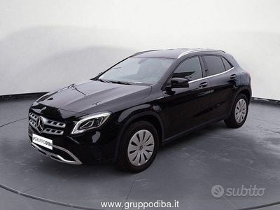 Mercedes 220