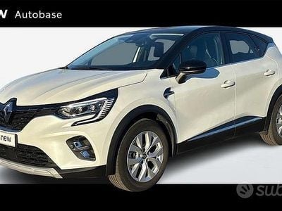 Usata Renault Captur Intens 145 CV (106 kW) 2022 Bianco SUV