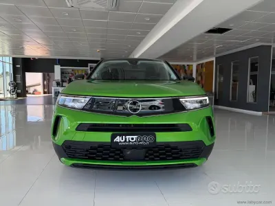 Usata Opel Mokka Edition 101 CV (74 kW) 2023 Verde SUV