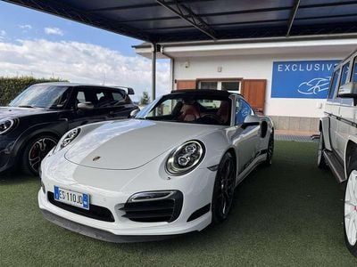 Porsche 911 Turbo S