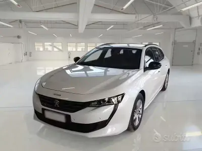 Usata Peugeot 508 Active 130 CV (95 kW) 2022 Bianco Station wagon