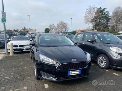 Usata Ford Focus 101 CV (74 kW) 2017 Nero Station wagon