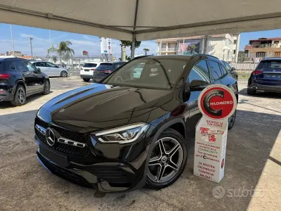Usata Mercedes GLA200 Premium 150 CV (110 kW) 2021 Nero SUV