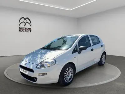 Usata Fiat Punto Lounge 95 CV (69 kW) 2018 Bianco Utilitaria