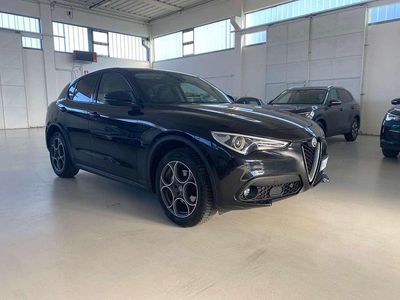 Second-hand Alfa Romeo Stelvio Super 209 CP (153 kW) 2018 Negru SUV
