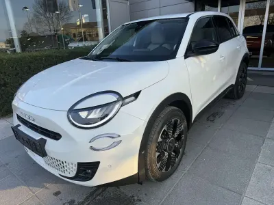 Nuova Fiat 600 La Prima 101 CV (74 kW) 2025 Bianco SUV