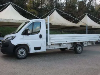 Usata Fiat Ducato 140 CV (102 kW) 2022 Bianco Furgone