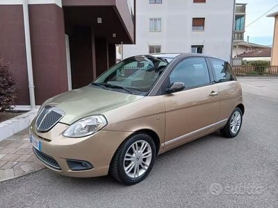 Usata Lancia Ypsilon 77 CV (56 kW) 2007 Marrone Utilitaria