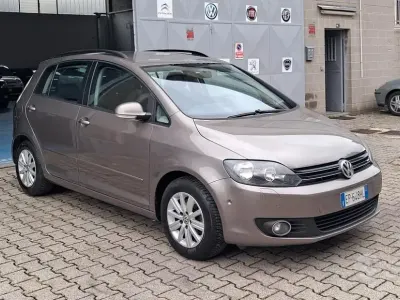 Usata VW Golf Plus Cross Comfortline 122 CV (89 kW) 2013 Grigio Monovolume