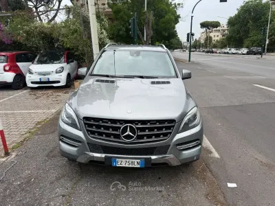 Gebraucht Mercedes G250 204 PS (150 kW) 2015 Grau SUV