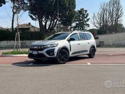 Usata Dacia Jogger Extreme 91 CV (66 kW) 2023 Grigio Monovolume
