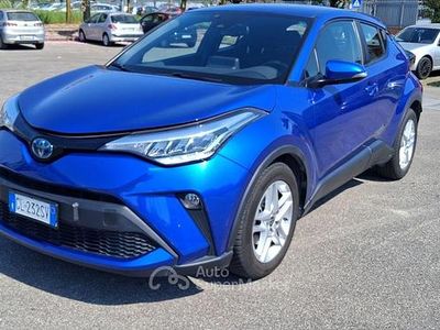 Usata Toyota C-HR Business Edition 98 CV (72 kW) 2022 Blu SUV