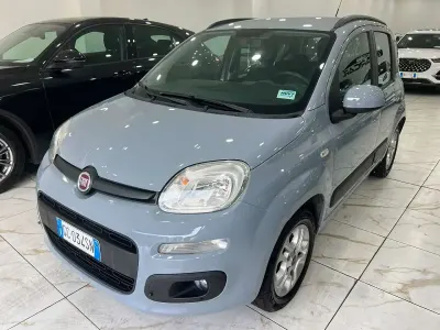 Usata Fiat Panda Lounge 69 CV (50 kW) 2020 Grigio Utilitaria