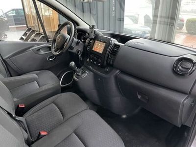 usata Opel Vivaro 1.6 BiTurbo 145CV S&S L2H1 Combi