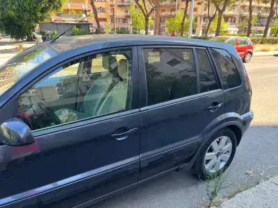 Usata Ford Fusion Collection 80 CV (58 kW) 2007 Grigio Utilitaria