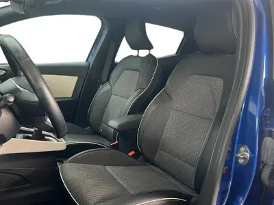 Usata Renault Clio Techno 100 CV (73 kW) 2023 Blu scuro Utilitaria