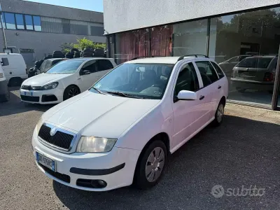 Usata Skoda Fabia 64 CV (47 kW) 2006 Bianco Station wagon