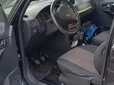 Usata Opel Meriva 101 CV (74 kW) 2008 Nero Monovolume