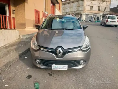 Usata Renault Clio 90 CV (66 kW) 2016 Grigio Station wagon