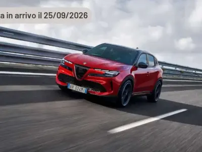 Nuova Alfa Romeo GT Junior Sprint 145 CV (106 kW) 2026 Argento SUV
