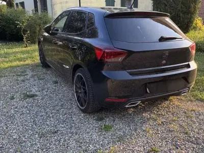 Second-hand Seat Ibiza FR 116 CP (85 kW) 2024 Negru Hatchback