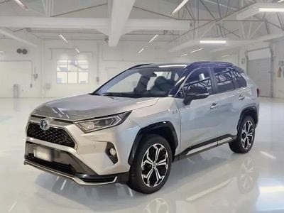 Usata 2021 Toyota RAV4 Hybrid Style SUV | 36.500 €