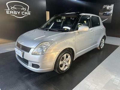 Begagnad Suzuki Swift GLX 91 HK (66 kW) 2006 Silver Halvkombi