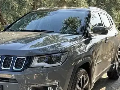 Usata Jeep Compass 131 CV (96 kW) 2020 Grigio SUV