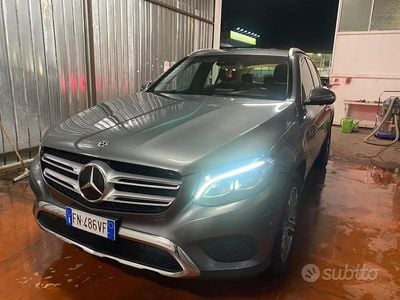 Usata Mercedes GLC250 Exclusive 204 CV (150 kW) 2019 Grigio Station wagon