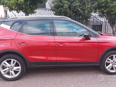 Usata Seat Arona FR 90 CV (66 kW) 2019 Rosso SUV