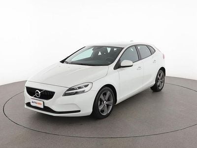 Occasion Volvo V40 Plus 122 ch (89 kW) 2019 Blanc