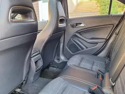 Usata Mercedes A220 136 CV (100 kW) 2013 Grigio Utilitaria