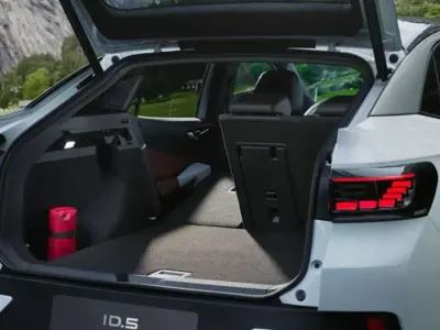 Nuova VW ID.5 Pro 88 kW (121 CV) 2026 Argento SUV