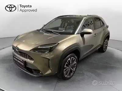 Usata Toyota Yaris Cross Lounge 116 CV (85 kW) 2023 Bronzo SUV