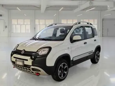 Usata Fiat Panda Cross Cross 86 CV (63 kW) 2021 Bianco Utilitaria