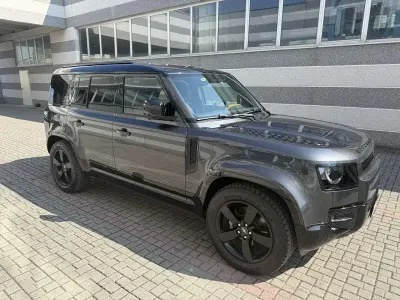Usata Land Rover Defender HSE 249 CV (183 kW) 2024 SUV