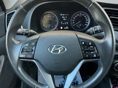 Usata Hyundai Tucson Xpossible 141 CV (103 kW) 2016 SUV