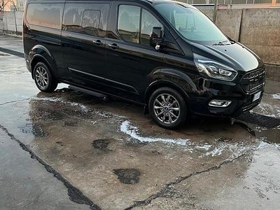 Usata Ford Tourneo Titanium 185 CV (136 kW) 2021 Nero Monovolume