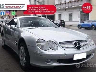 Usata Mercedes SL500 306 CV (225 kW) 2002 Argento Cabrio