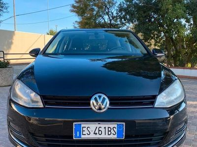 usata VW Golf VII 1.6 TDI 105 cv Highline 5p.