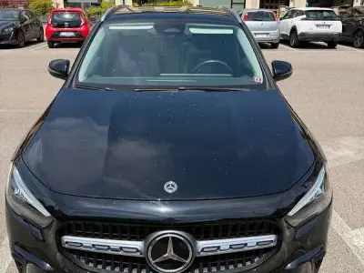 Usata Mercedes GLA200 Advanced Plus 150 CV (110 kW) 2023 Nero SUV