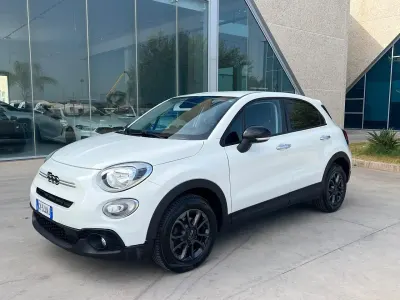 Usata Fiat 500X Club 95 CV (69 kW) 2022 Bianco SUV
