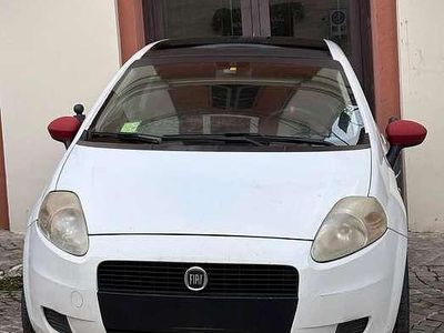 Usata Fiat Grande Punto Sport 90 CV (66 kW) 2009 Utilitaria